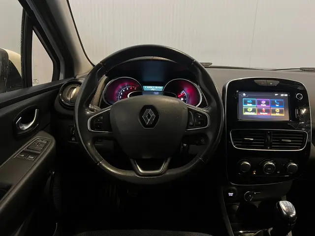 Renault Clio Estate 0.9 TCe Zen 2017 Benzine 11