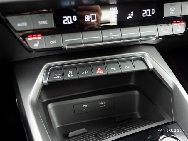 Audi A3 Sportback 40 TFSI E S-Line 2020 Hybride Benzine 43
