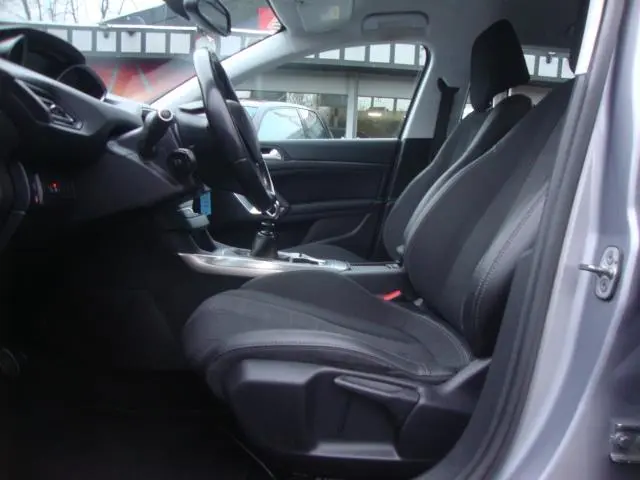 Peugeot 308 SW 1.5 BlueHDi Allure ( 6VER +NAVI ) 2018 Diesel 9