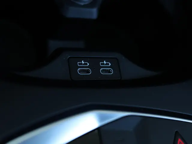 BMW 1 Serie 120 M Sport Design Edition 2025 Benzine 38