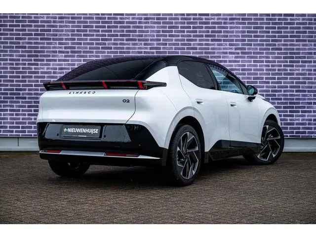 Lynk & Co 02 More 66 kWh 2026 Elektrisch 3