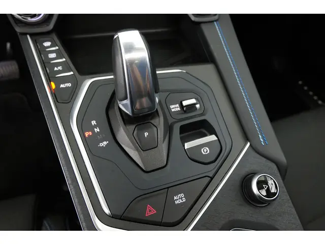 Lynk & Co 01 1.5 2021 Hybride Benzine 13