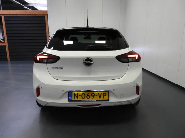 Opel Corsa-e Elegance 50 kWh 2021 Elektrisch 38