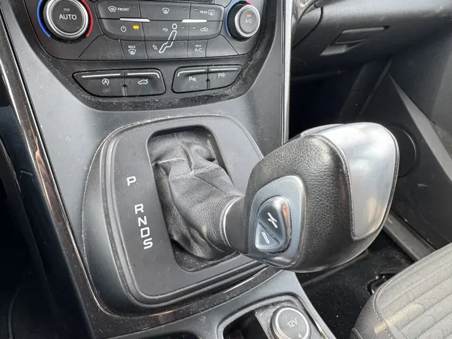 Ford Grand C-Max 1.5 Titanium Automaat 2017 Benzine 18