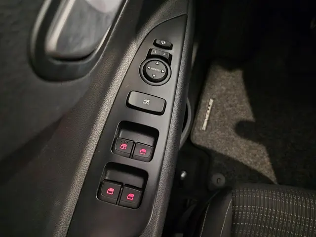 Kia Stonic 1.0 Automaat T-GDI MHEV 2020 Benzine 21