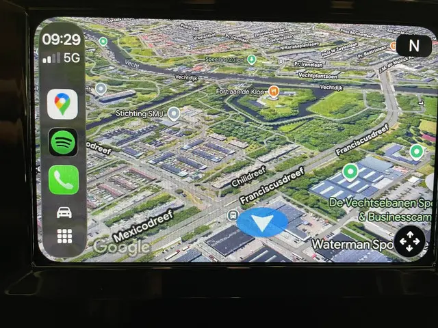 Škoda Kamiq 1.0 TSI 110 pk Ambition 2021 Benzine 11