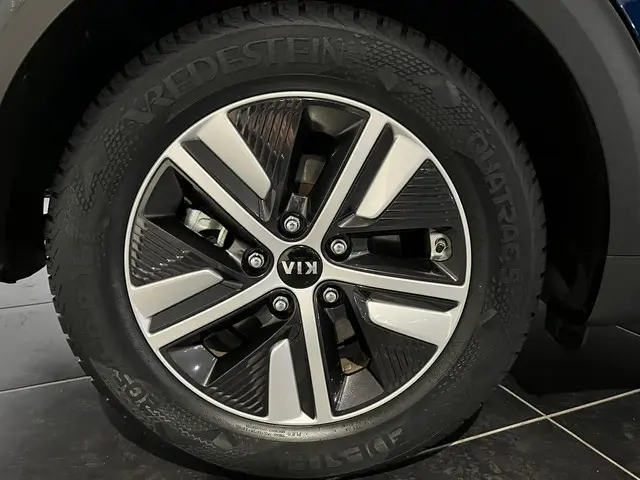 Kia Niro 1.6 GDi Hybrid DynamicLine 2020 Hybride Benzine 7