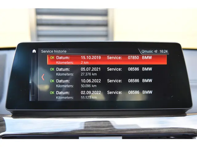 BMW X1 sDrive20i VDL Nedcar Edition 2019 Benzine 19