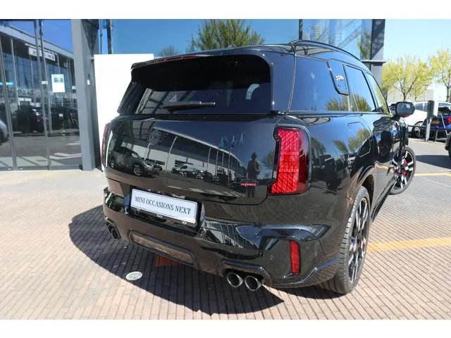 MINI Countryman ALL4 John Cooper Works 2024 Benzine 25