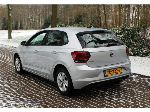 Volkswagen Polo 1.0 TSI Comfortline 2019 Benzine 2