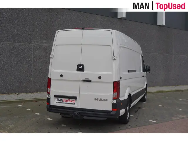 MAN TGE 3.180 2023 Diesel 24
