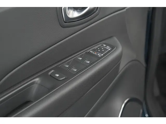 Renault Captur TCe 120 Intens 2017 Benzine 28