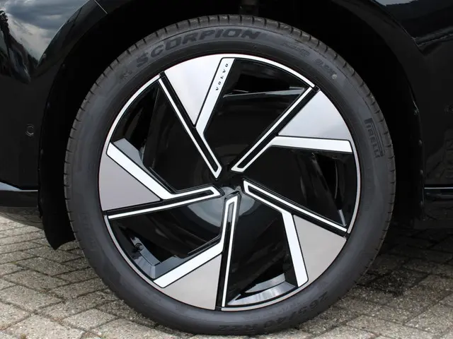 Volvo EX90 Twin Motor Performance Ultra 2025 Elektrisch 6