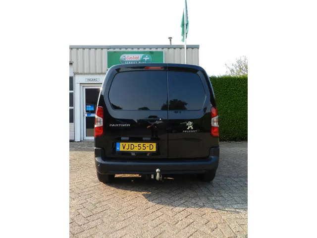 Peugeot Partner 1.5 BlueHDI Premium 2021 Diesel 4