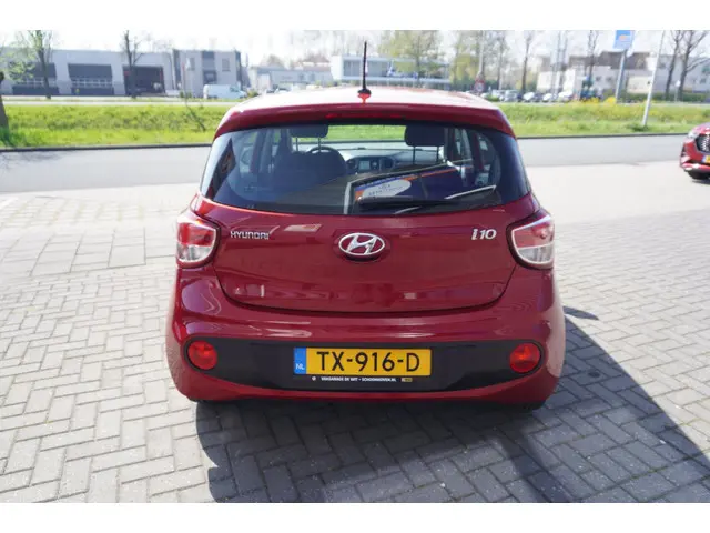 Hyundai i10 1.0i Comfort 2019 Benzine 3