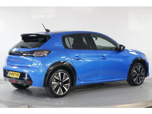Peugeot 208 1.2 PureTech GT-Line Automaat! 2020 Benzine 2