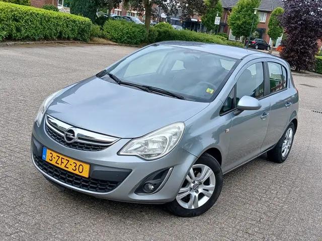 Opel Corsa 2