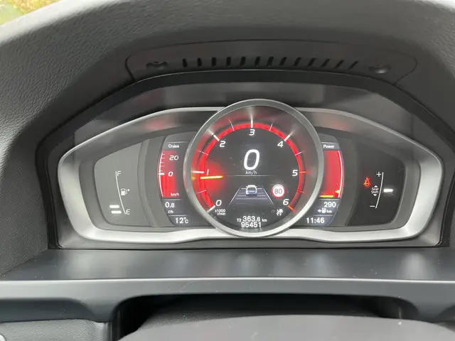 Volvo V60 2.0 D3 Ocean Race|ACC|Blis|PAS V/A| 2015 Diesel 12