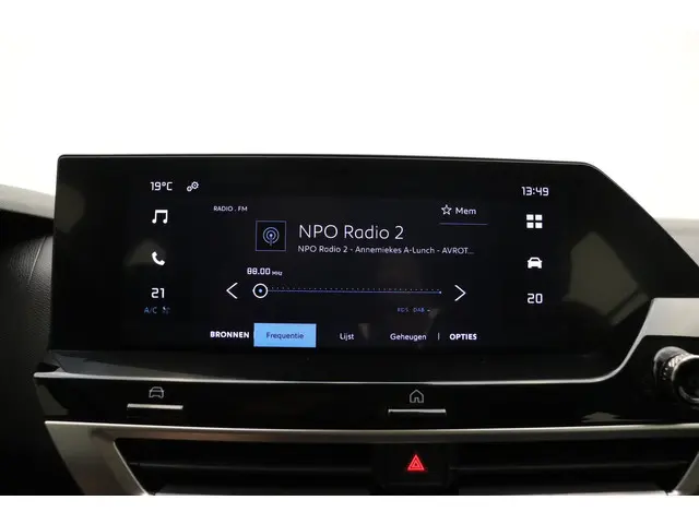 Citroën ë-C4 Feel 136pk 50 kWh 2023 Elektrisch 24