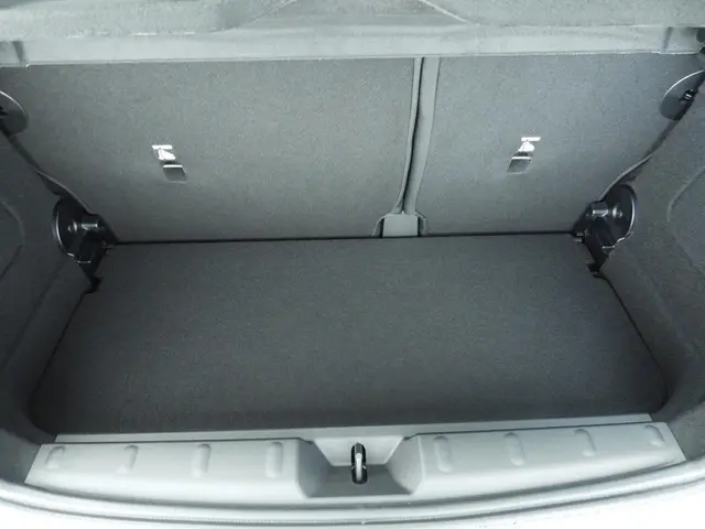 MINI 3-Deurs Cooper C 2026 Benzine 9