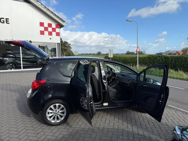 Opel Meriva 1.4 Berlin RIJKLAARPRIJS! 2013 Benzine 14