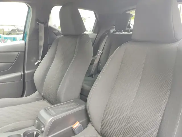 DS DS 3 Crossback 1.2 PureTech Montmartre 2022 Benzine 18