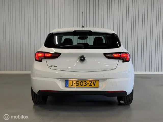 Opel Astra 1.2 Blitz Elegance 2020 Benzine 6