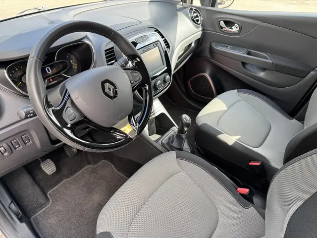 Renault Captur 0.9 TCe Expression 2016 Benzine 13