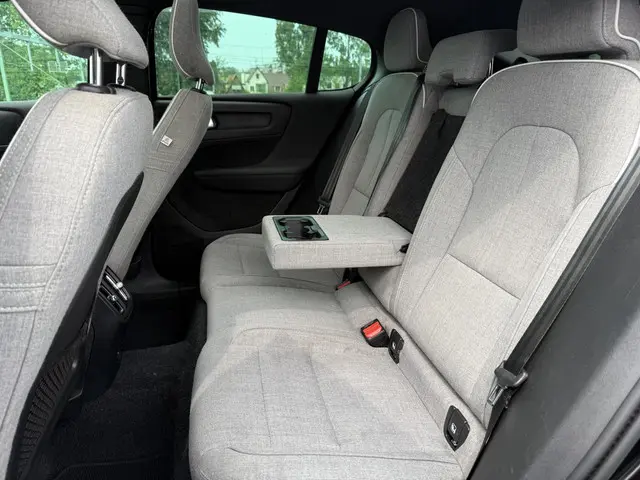Volvo C40 Single Motor Core 69 kWh 2023 Elektrisch 12