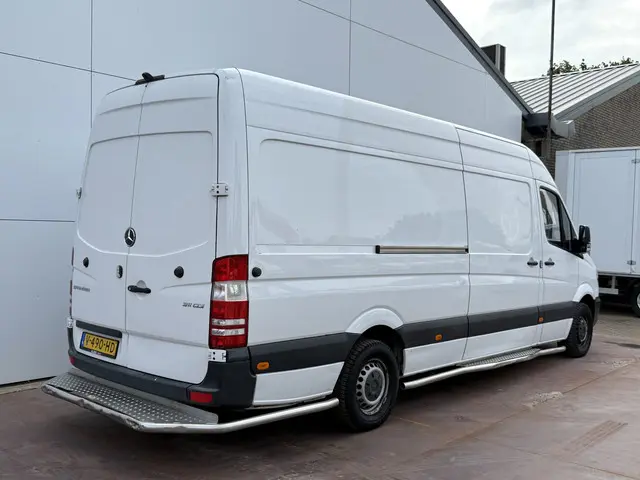 Mercedes-Benz Sprinter 311 2.2 CDI 2017 Diesel 3