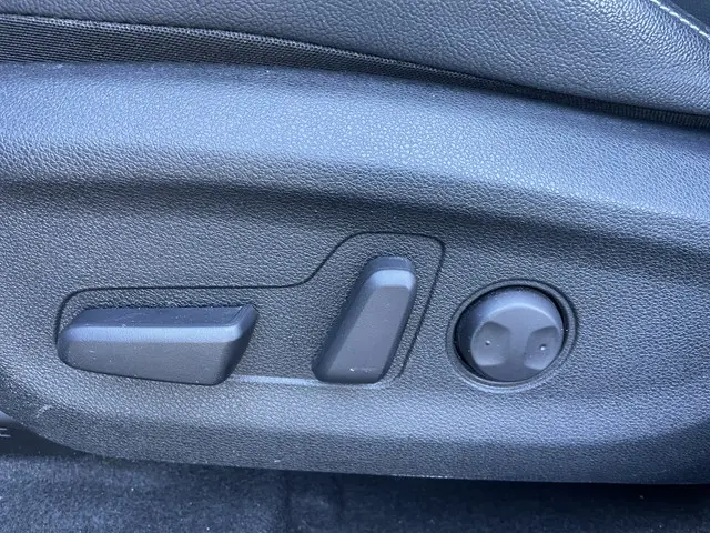 Kia e-Niro ExecutiveLine 64 kWh 2019 Elektrisch 17