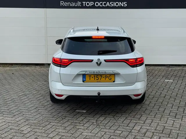 Renault Mégane Estate 1.3 TCe 140 Techno 2023 Benzine 26