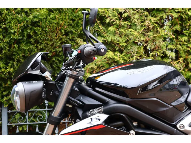Triumph Street Triple 765 RS ABS Edition 2017 Benzine 23