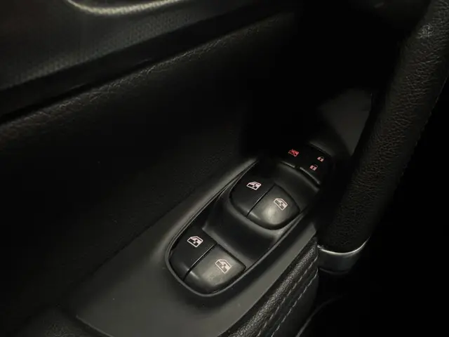 Nissan QASHQAI 1.2 Tekna + 1e Eigenaar! 2018 Benzine 23