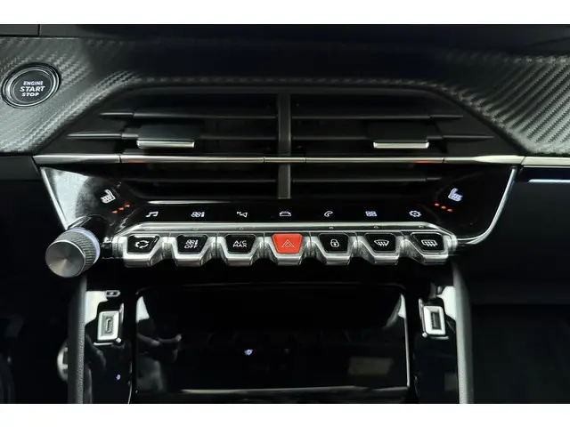 Peugeot 2008 1.2 PureTech GT 2022 Benzine 28