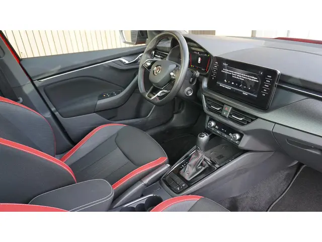 Škoda Kamiq 1.0 TSI 116pk DSG Monte Carlo 2021 Benzine 20