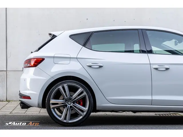 SEAT Leon 2.0 TSI Cupra 280 2015 Benzine 3