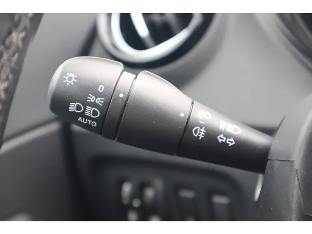 Renault Captur 0.9 TCe Intens 2019 Benzine