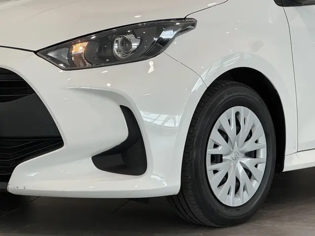 Toyota Yaris 1.5 Hybrid Active 2022 Hybride Benzine 20