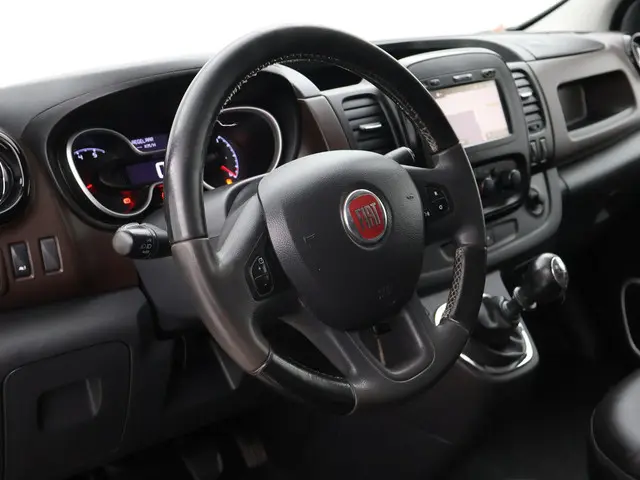 Fiat Talento 1.6 MJ L2H1 + NAVIGATIE / TREKHAAK 2018 Diesel 16