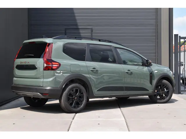 Dacia Jogger Extreme 2025 Benzine 7