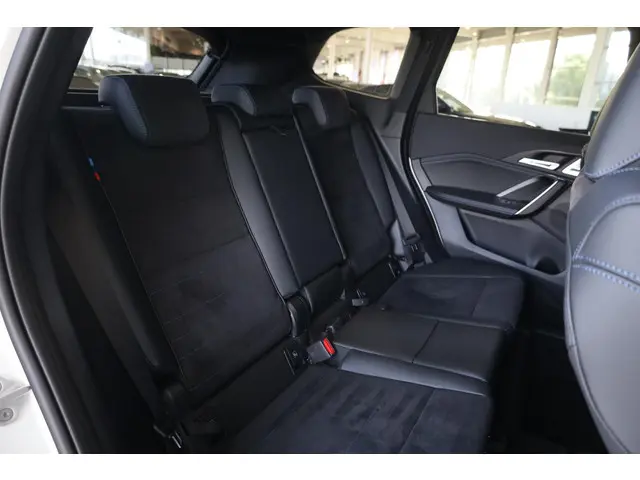 BMW X1 sDrive20i 2025 Benzine 9