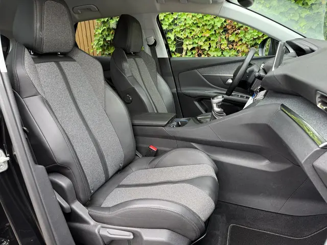 Peugeot 3008 1.2 PureTech GT-Line|CARPLAY 2017 Benzine 18