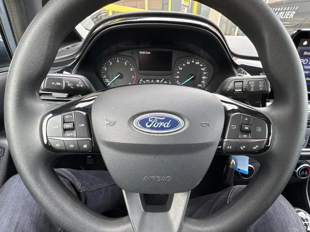Ford Fiesta 1.1 Trend 2018 Benzine 11