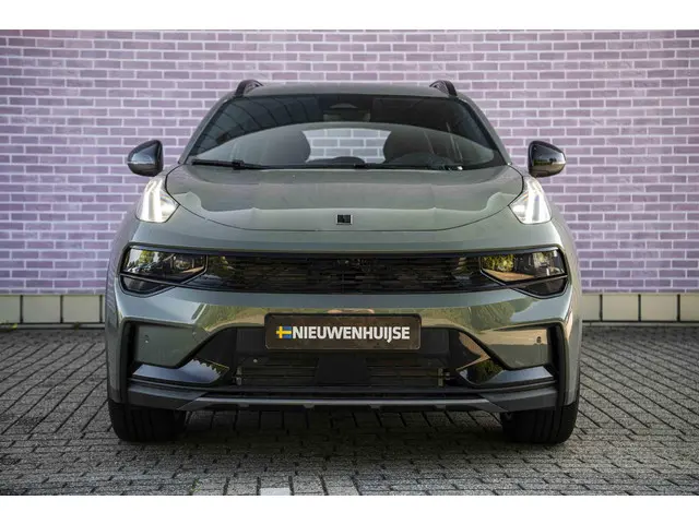 Lynk & Co 01 1.5 Core 2026 Hybride Benzine 6