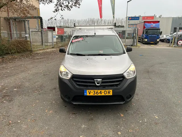 Dacia Dokker 1.5 dCi 75 Ambiance 2017 Diesel 4