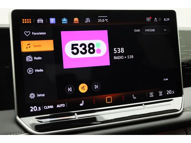 Volkswagen Tiguan Elegance 1.5 110 kW/150PK 2024 Benzine 44