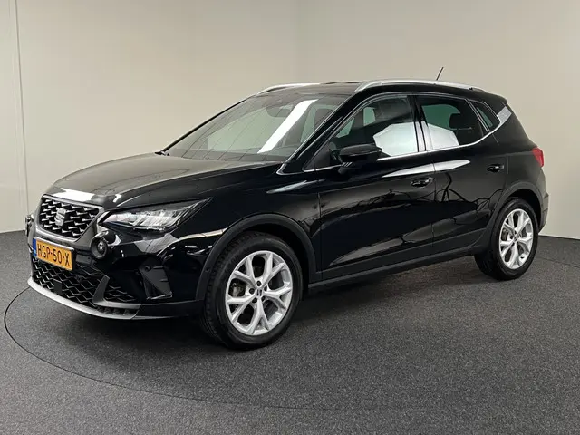 SEAT Arona 3