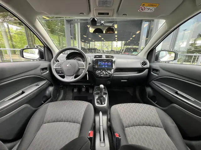 Mitsubishi Space Star 3