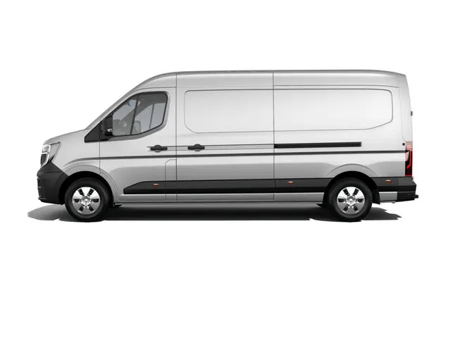 Renault Master Extra 2024 Diesel 6